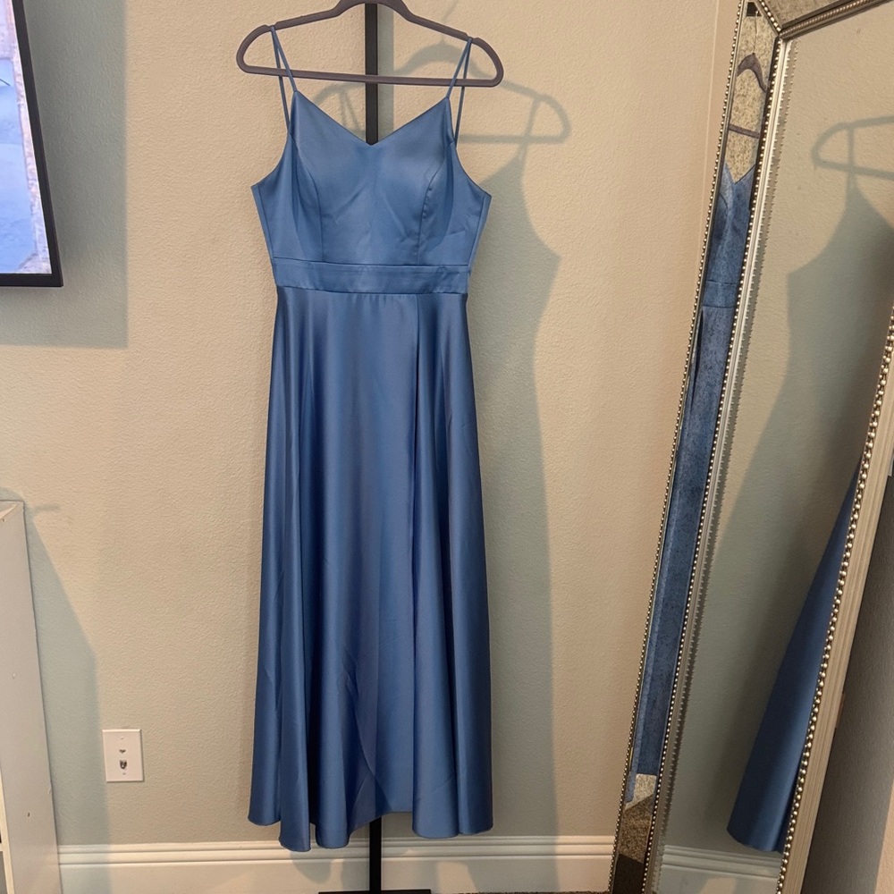 Elegant Blue Maxi Dress